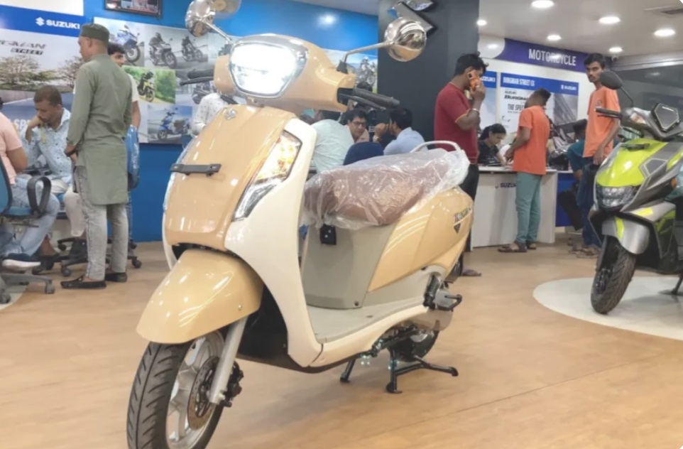 Suzuki Access 125 Scooter